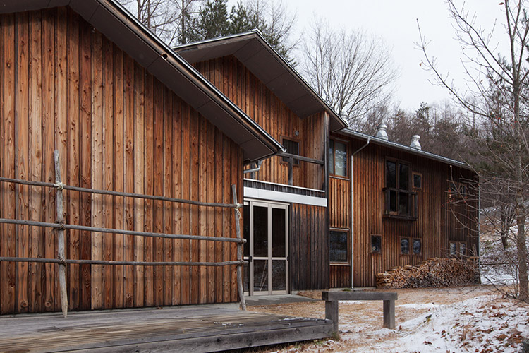 クイーンズメドウ・カントリーハウスの外観